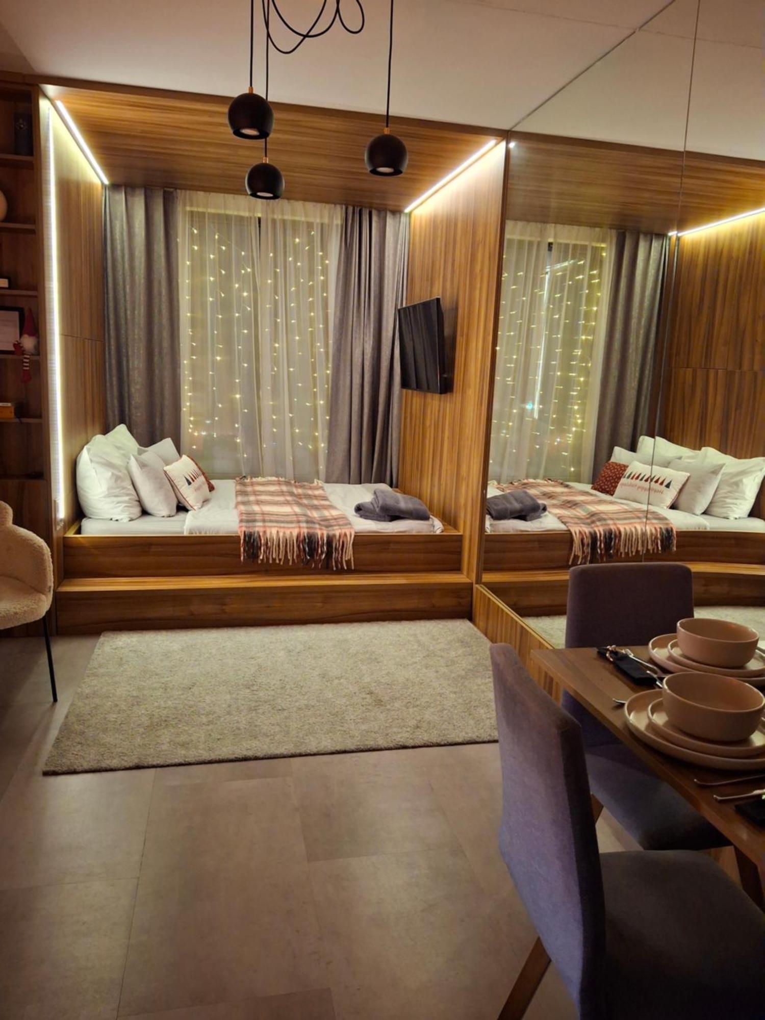 Apartments Wroc'Love By Me &301 Legnicka & Self Check-In 24H & Lift & Air Conditioning 弗罗茨瓦夫 客房 照片